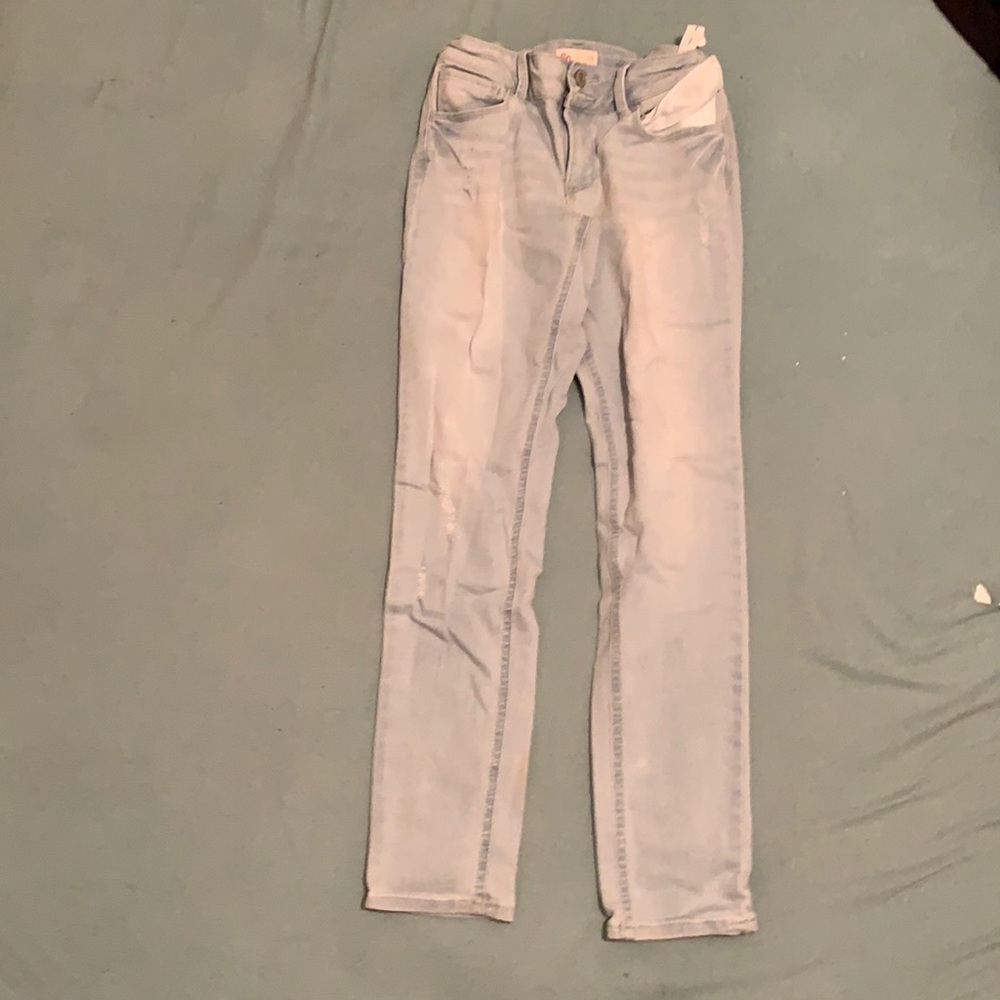 Jeans that have never been worn